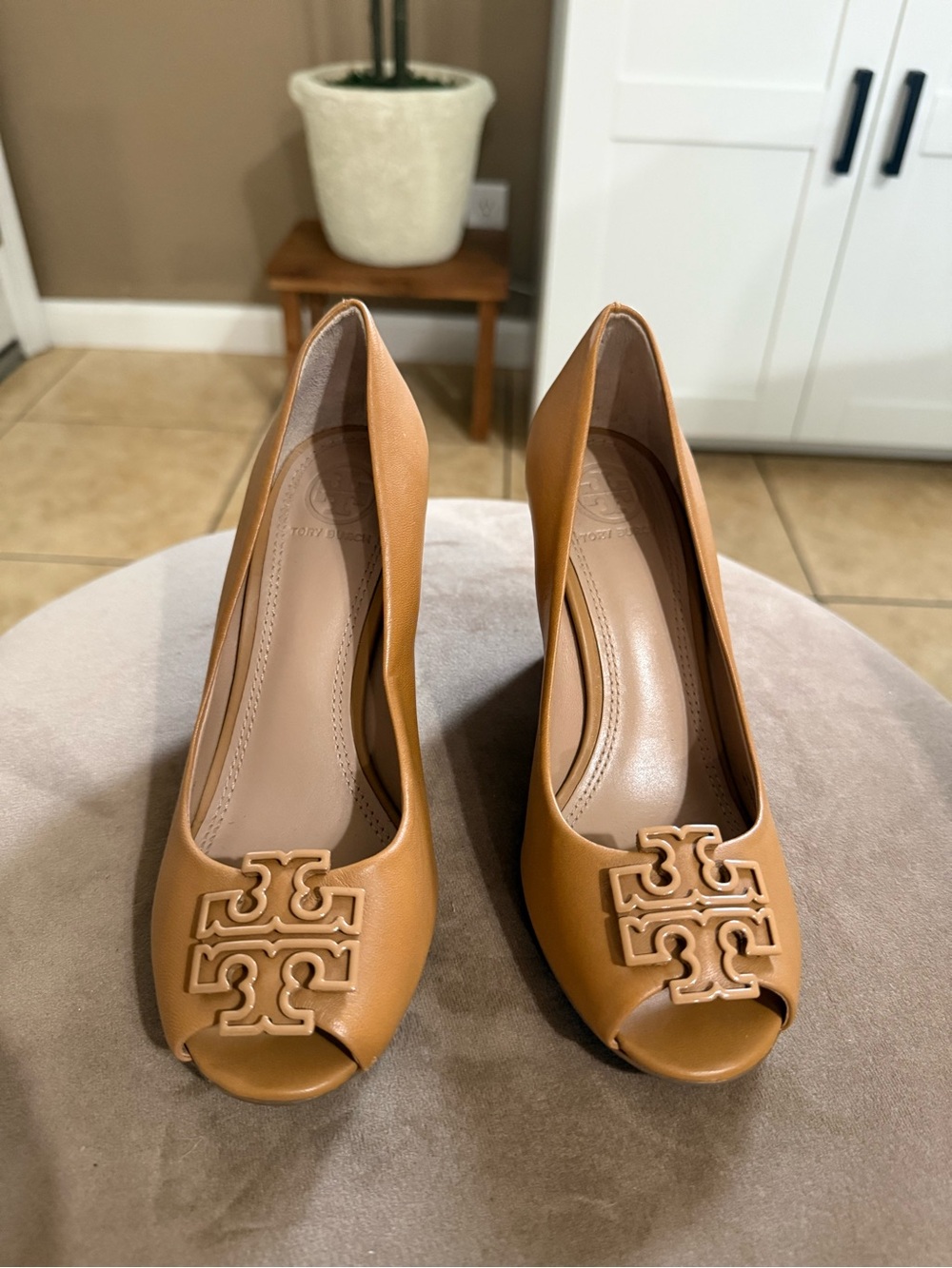 Tory Burch Camel Peep-Toe Logo Pumps